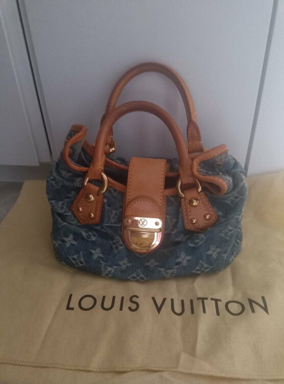 ルイヴィトン ルイヴィトン(その他) （ブランドバッグ）の商品画像 - 査定依頼日：2025年12月6日 - 最高査定価格：250,000円