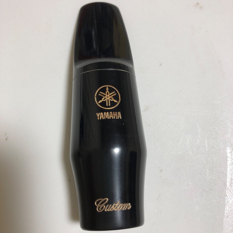 YAMAHAカスタムモデルのマウスピースとリガチャー（ピアノ・楽器・PA機材）の商品画像 - 査定依頼日：2025年8月2日 - 最高査定価格：3,000円