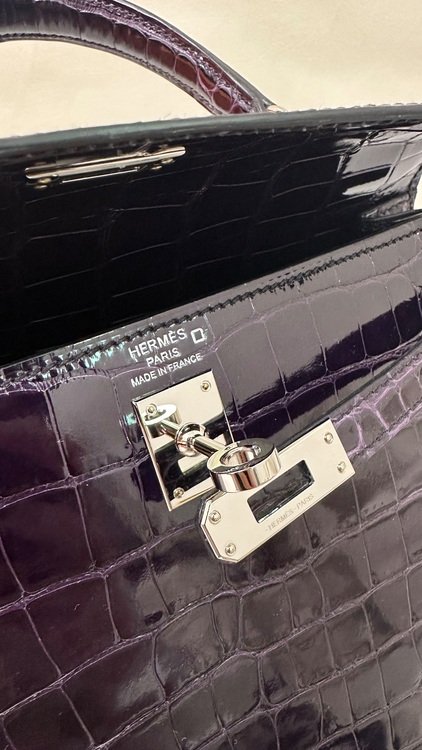 ケリー25（ブランドバッグ）の商品画像 - 査定依頼日：2025年10月5日 - 最高査定価格：6,850,000円