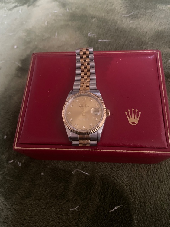 ロレックス デイトジャスト 16233（高級時計）の商品画像 - 査定依頼日：2026年1月23日 - 最高査定価格：900,000円