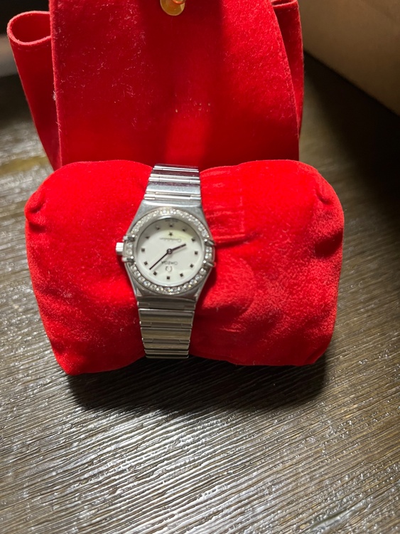 オメガ コンステーション （高級時計）の商品画像 - 査定依頼日：2025年12月22日 - 最高査定価格：180,000円