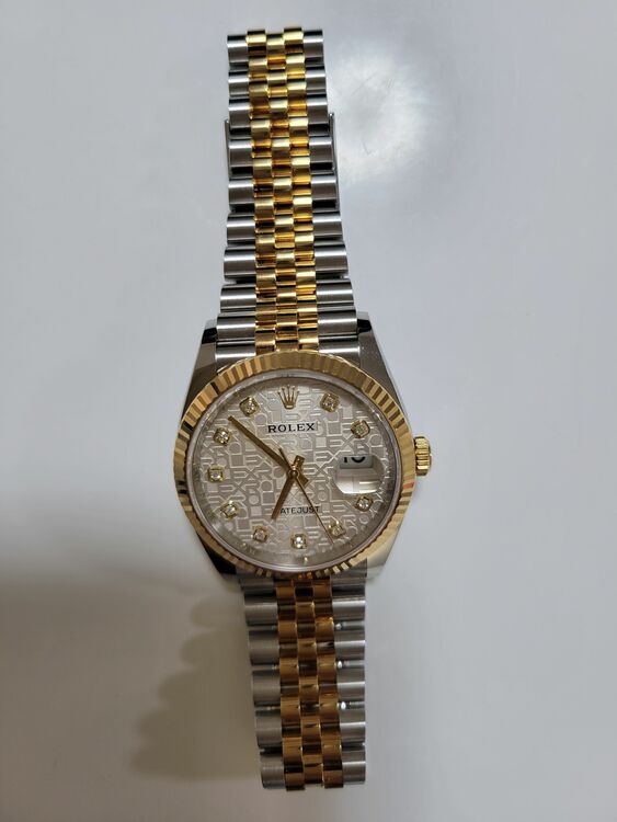 ロレックス デイトジャスト 126233（高級時計）の商品画像 - 査定依頼日：2025年9月6日 - 最高査定価格：2,250,000円