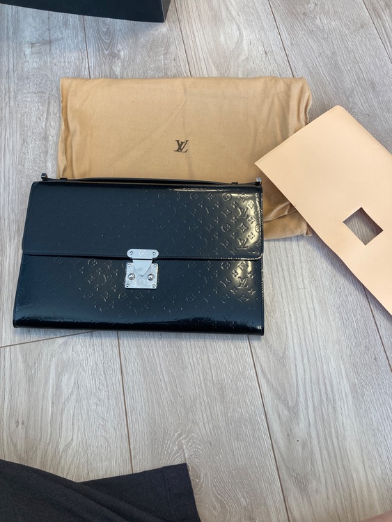 バッグ（ブランドバッグ）の商品画像 - 査定依頼日：2025年12月29日 - 最高査定価格：25,000円