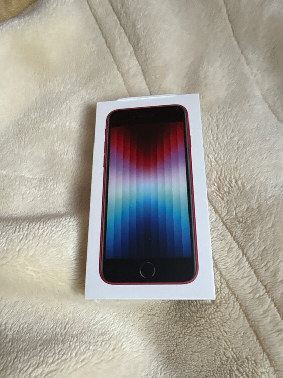 iPhone SE (第 3 世代) 128GB au（スマホ）の商品画像 - 査定依頼日：2025年3月29日 - 最高査定価格：34,000円