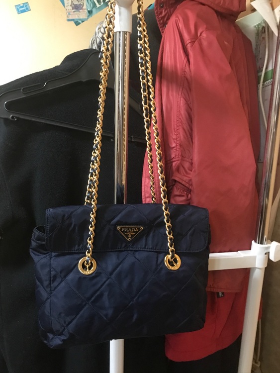 グッチ  （ブランドバッグ）の商品画像 - 査定依頼日：2025年9月28日 - 最高査定価格：25,000円