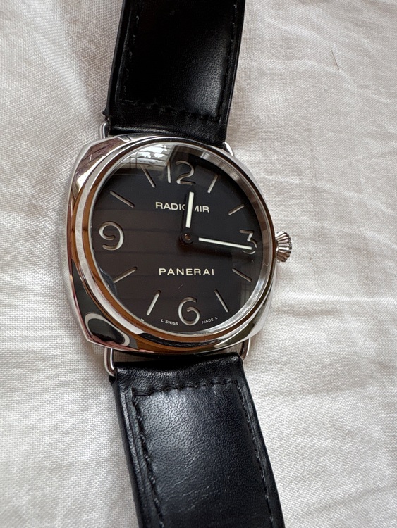 パネライ ラジオミール pam00210（高級時計）の商品画像 - 査定依頼日：2025年9月10日 - 最高査定価格：450,000円