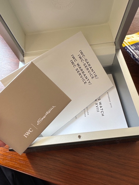 IWC パイロットウォッチ （高級時計）の商品画像 - 査定依頼日：2026年2月19日 - 最高査定価格：420,000円