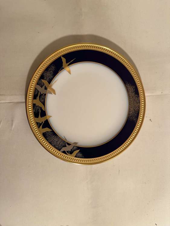 大倉陶園　鳳琳洋食器　加山又造　千羽鶴６人ディナーセット（51ピース）（食器）の商品画像 - 査定依頼日：2023年6月6日 - 最高査定価格：150,000円