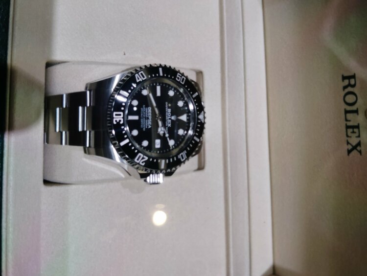 ロレックス その他 136660（高級時計）の商品画像 - 査定依頼日：2026年1月4日 - 最高査定価格：2,350,000円