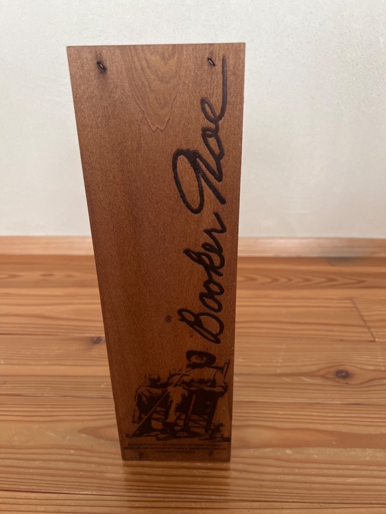 ウイスキー ブッカーズ （お酒）の商品画像 - 査定依頼日：2025年12月7日 - 最高査定価格：33,000円