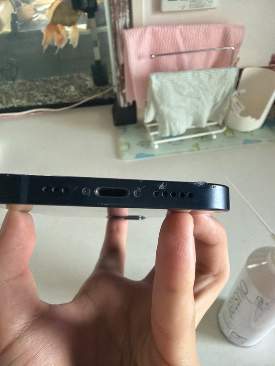 iPhone iPhone 12 128GB SIMフリー（スマホ）の商品画像 - 査定依頼日：2026年7月27日 - 最高査定価格：22,500円