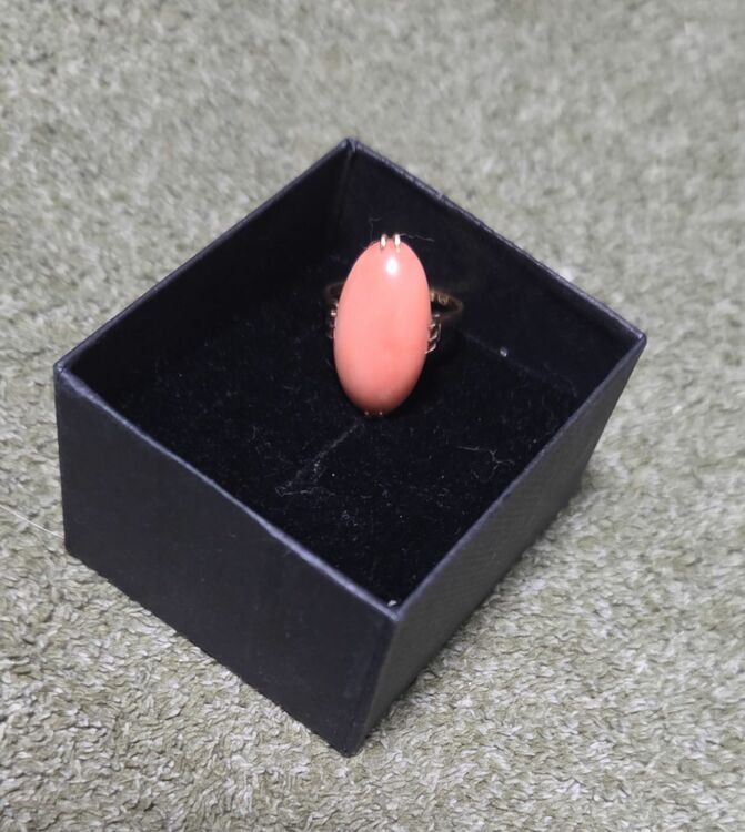 珊瑚のリング（金・貴金属）の商品画像 - 査定依頼日：2025年10月30日 - 最高査定価格：35,000円
