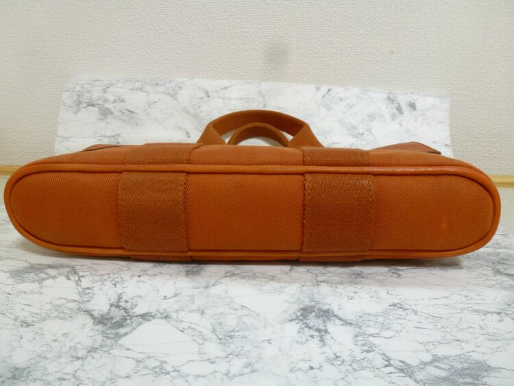 ヴァルパライソロングPM ハンドバッグ トワルシェブロン オレンジ レディース（ブランドバッグ）の商品画像 - 査定依頼日：2025年11月19日 - 最高査定価格：55,000円