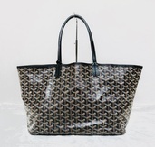 サンルイ　PM BLACK（ブランドバッグ）の商品画像 - 査定依頼日：2025年6月21日 - 最高査定価格：120,000円