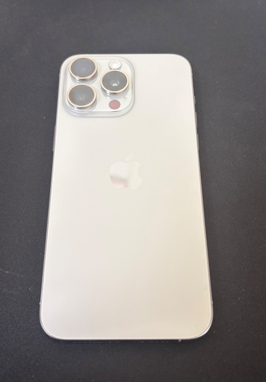 iPhone15 ProMax（スマホ）の商品画像 - 査定依頼日：2026年2月1日 - 最高査定価格：110,000円