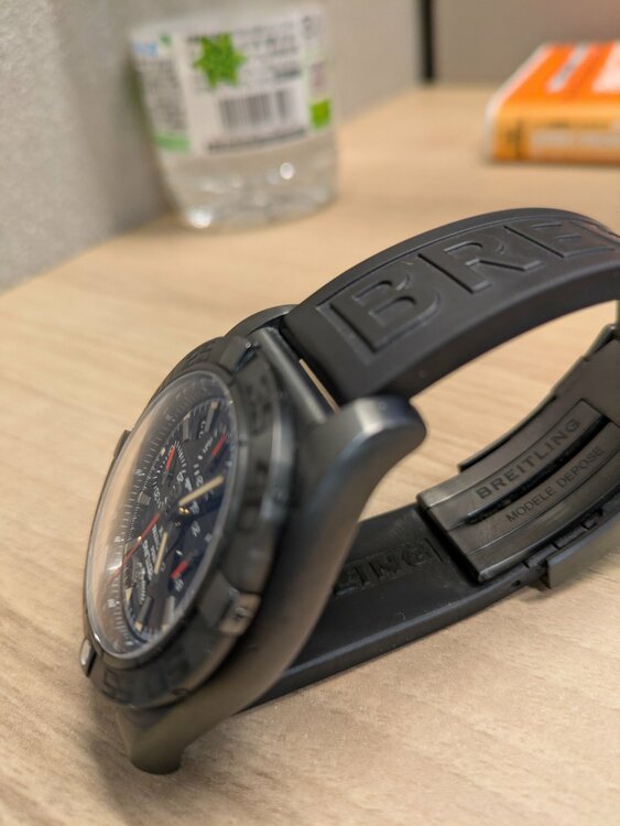 ブライトリング クロノマット ブラックすち（高級時計）の商品画像 - 査定依頼日：2026年4月22日 - 最高査定価格：480,000円