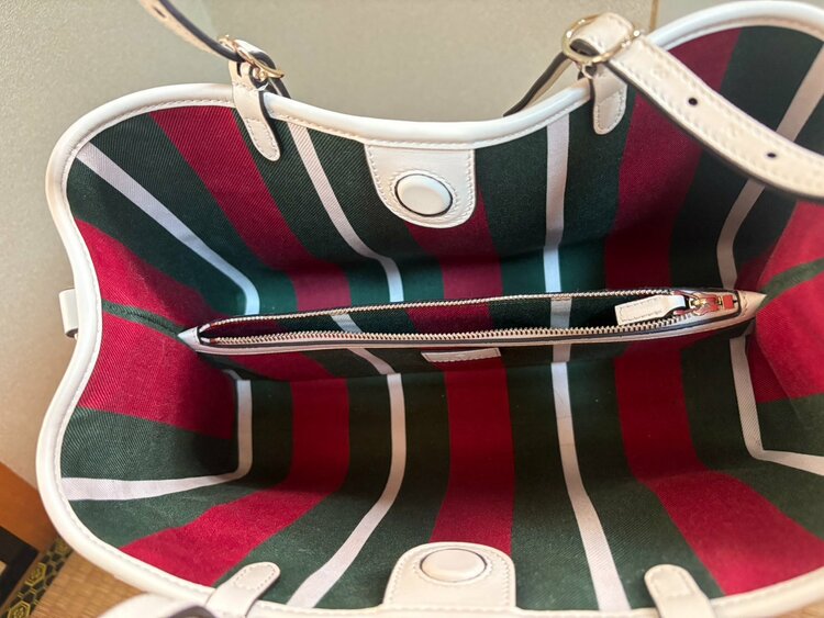 グッチ  （ブランドバッグ）の商品画像 - 査定依頼日：2026年3月20日 - 最高査定価格：150,000円