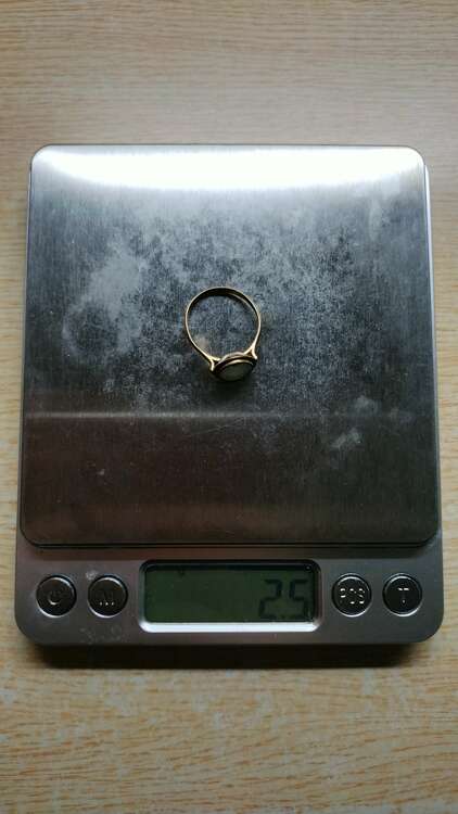 指輪（宝石）の商品画像 - 査定依頼日：2024年3月28日 - 最高査定価格：30,000円