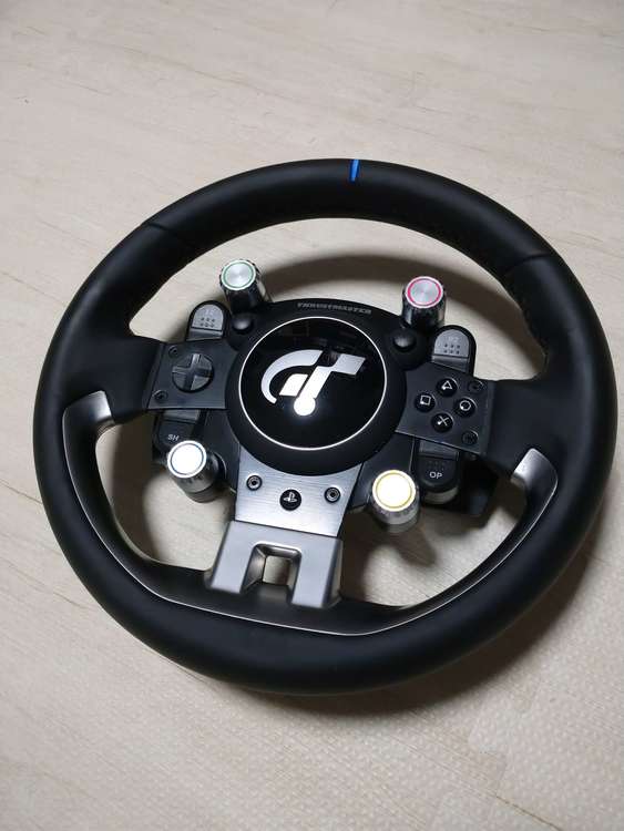 THRUSTMASTER T-GTⅡ（ゲーム機本体・ゲームソフト）の商品画像 - 査定依頼日：2023年9月2日 - 最高査定価格：50,000円