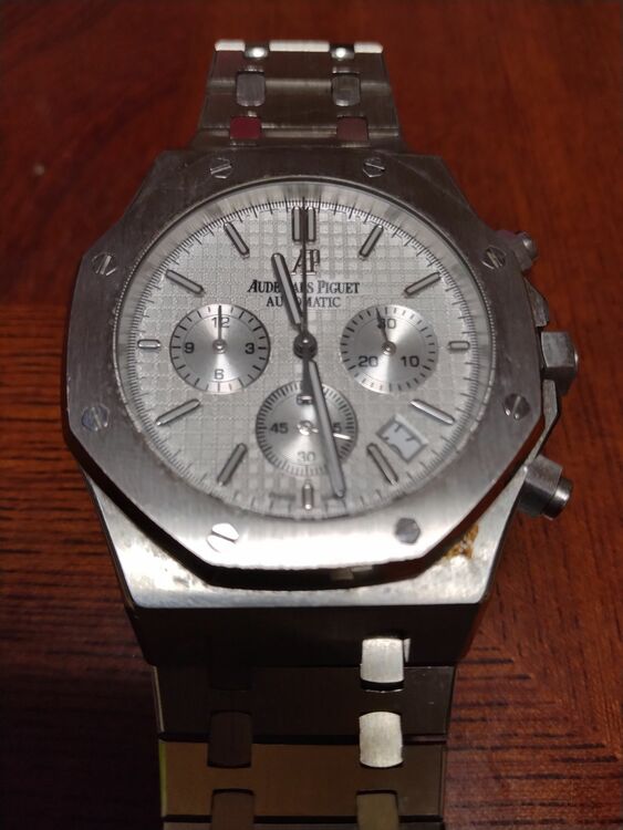 オーデマピゲ ロイヤルオーク n（高級時計）の商品画像 - 査定依頼日：2025年9月12日 - 最高査定価格：4,100,000円