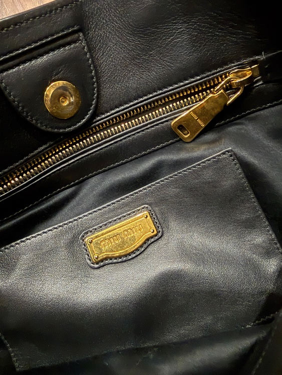 トートバッグ（ブランドバッグ）の商品画像 - 査定依頼日：2026年1月4日 - 最高査定価格：18,000円