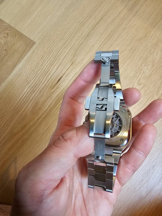 ベル&amp;ロス その他 BR0（高級時計）の商品画像 - 査定依頼日：2025年6月22日 - 最高査定価格：250,000円