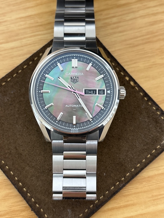 タグホイヤー カレラ w（高級時計）の商品画像 - 査定依頼日：2026年4月16日 - 最高査定価格：630,000円