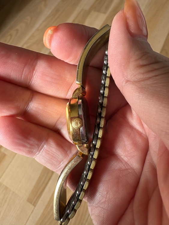 ロンジン時計（高級時計）の商品画像 - 査定依頼日：2025年9月21日 - 最高査定価格：35,000円