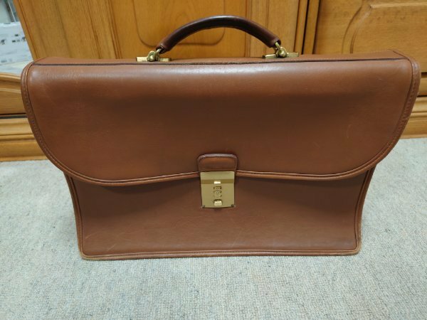 その他 コーチ （ブランドバッグ）の商品画像 - 査定依頼日：2026年3月19日 - 最高査定価格：10,000円