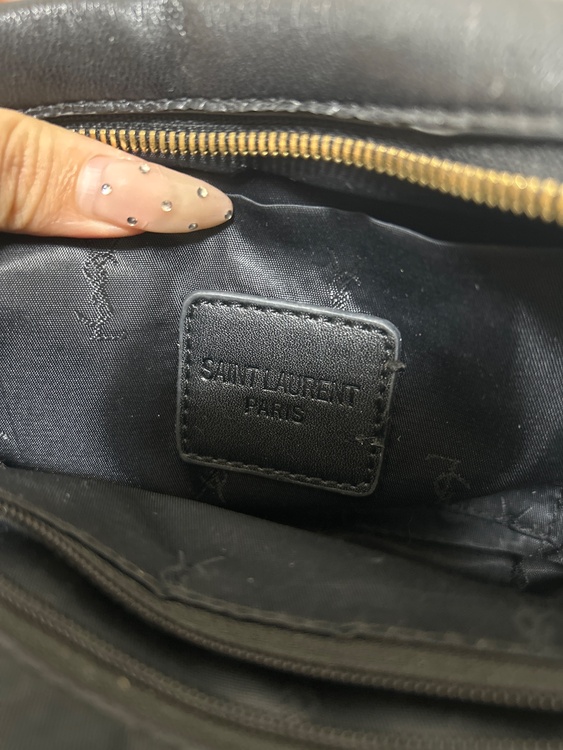 イブサンローラン  （ブランドバッグ）の商品画像 - 査定依頼日：2026年1月17日 - 最高査定価格：125,000円