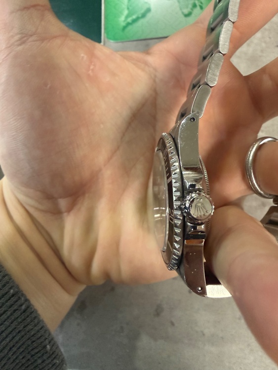 ロレックス サブマリーナー 14060（高級時計）の商品画像 - 査定依頼日：2026年2月19日 - 最高査定価格：1,600,000円