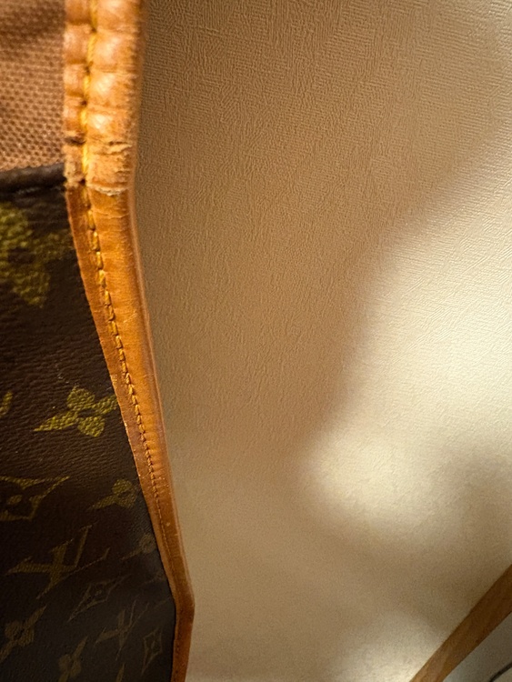 LOUIS VUITTON ビバリー　ハンドバッグ ストラップ付き　M51120（ブランドバッグ）の商品画像 - 査定依頼日：2026年2月4日 - 最高査定価格：45,000円