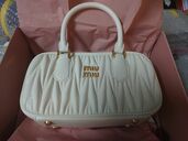 5BB142 MATELASSE BIANCO（ブランドバッグ）の商品画像 - 美品 - 査定完了日：2025.12.03 - 最高査定価格：230,000円