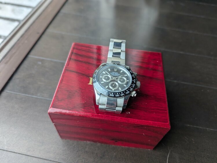 ロレックス デイトナ （高級時計）の商品画像 - 査定依頼日：2026年1月9日 - 最高査定価格：3,750,000円