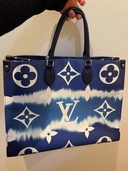 オンザゴー（ブランドバッグ）の商品画像 - 査定依頼日：2026年4月21日 - 最高査定価格：100,000円