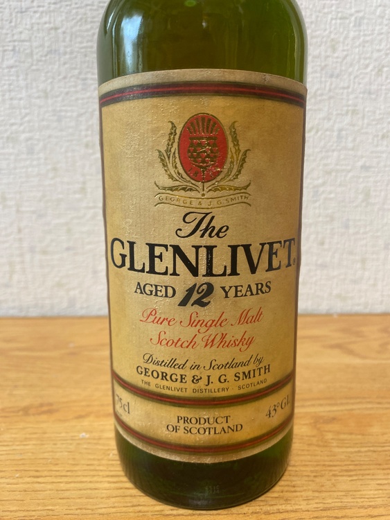 ウイスキー グレンリベット 12年 赤アザミ 750ml 43% （お酒）の商品画像 - 査定依頼日：2026年1月7日 - 最高査定価格：14,000円