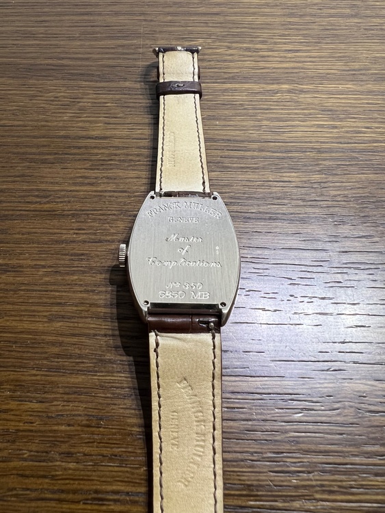 フランクミュラー トノウカーベックス    6850マスターバンカーW.G（高級時計）の商品画像 - 査定依頼日：2026年4月10日 - 最高査定価格：1,350,000円