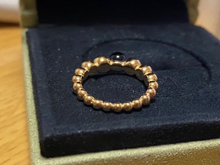 ヴァンクリペルレ（金・貴金属）の商品画像 - 査定依頼日：2025年11月28日 - 最高査定価格：350,000円