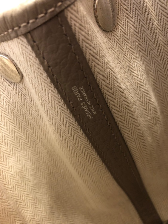 ガーデンパーティ30（ブランドバッグ）の商品画像 - 査定依頼日：2025年10月5日 - 最高査定価格：580,000円