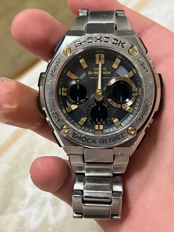 G-SHOCK その他 GSTW-110（高級時計）の商品画像 - 査定依頼日：2025年10月17日 - 最高査定価格：7,000円