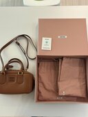 arcadie（ブランドバッグ）の商品画像 - 査定依頼日：2026年4月27日 - 最高査定価格：250,000円