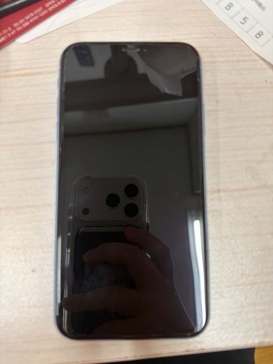 iPhone iPhoneXR 128GB SIMフリー（スマホ）の商品画像 - 査定依頼日：2026年8月1日 - 最高査定価格：10,500円