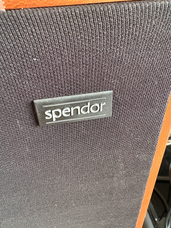 Spendor Audio Systems Ltd（オーディオ・スピーカー）の商品画像 - 査定依頼日：2025年7月13日 - 最高査定価格：50,000円
