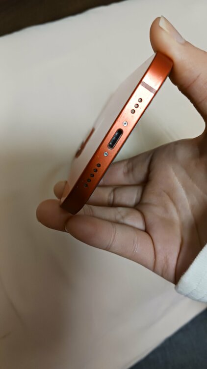 iPhone 12 128GB SIMフリー（スマホ）の商品画像 - 査定依頼日：2026年2月14日 - 最高査定価格：24,000円