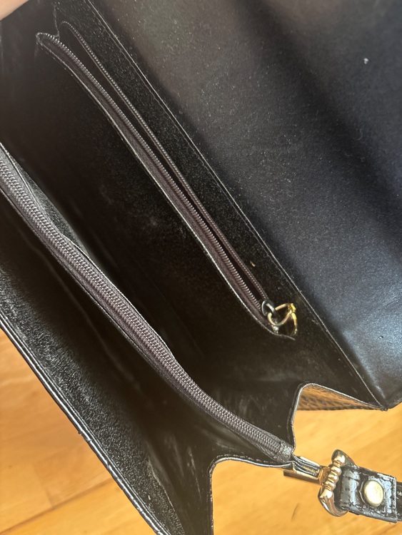 セリーヌ　クロコダイル（ブランドバッグ）の商品画像 - 査定依頼日：2025年9月27日 - 最高査定価格：40,000円