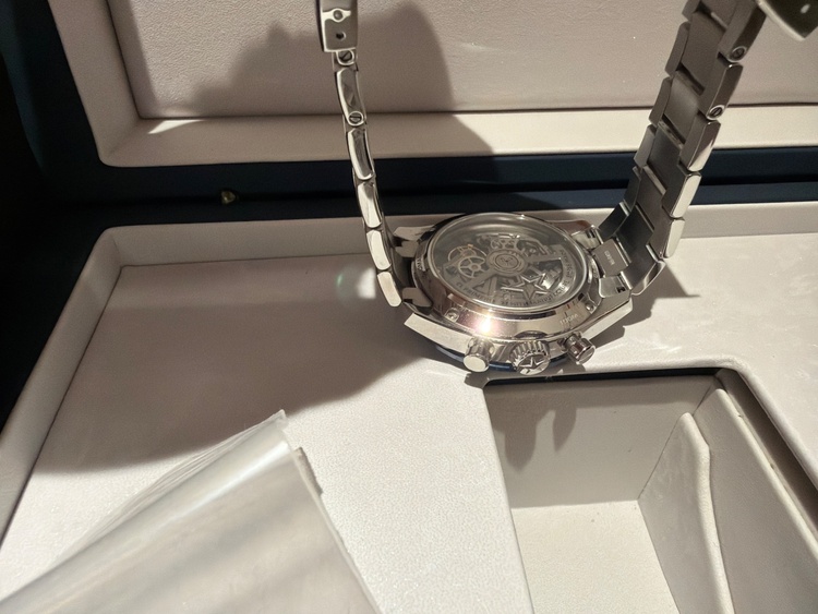 クロノマスター スポーツ ブティック エディション（高級時計）の商品画像 - 査定依頼日：2026年2月27日 - 最高査定価格：920,000円