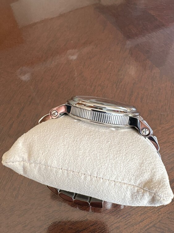 ブレゲ マリーン 5817ST92SV（高級時計）の商品画像 - 査定依頼日：2025年3月9日 - 最高査定価格：1,400,000円