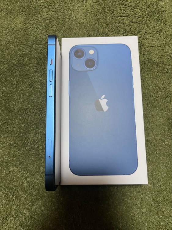 iPhone 13 128GB docomo（スマホ）の商品画像 - 査定依頼日：2026年3月17日 - 最高査定価格：32,000円