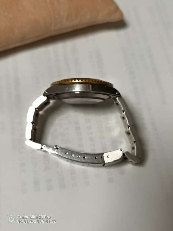 ロレックス サブマリーナー （高級時計）の商品画像 - 査定依頼日：2025年6月1日 - 最高査定価格：1,600,000円