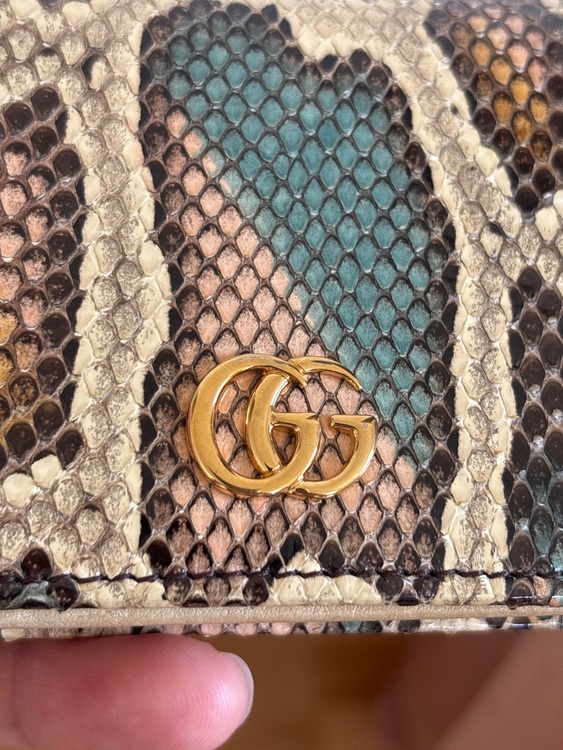 グッチ マーモント コンパクトウォレット（古着・ファッション）の商品画像 - 査定依頼日：2025年10月15日 - 最高査定価格：100,000円